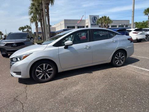 Used 2024 Nissan Versa SV FWD image 23