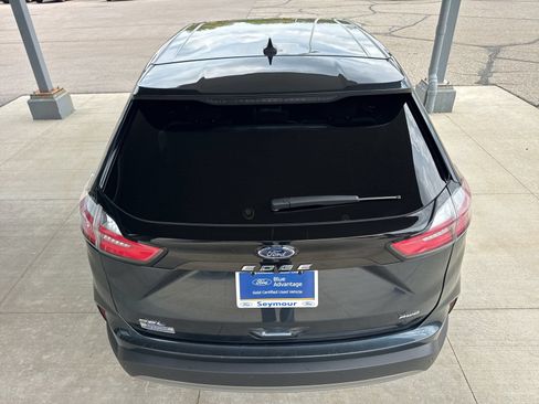 Certified 2023 Ford Edge SEL w/ Convenience Package AWD/4WD image 7