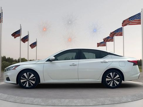 Used 2019 Nissan Altima 2.5 SV FWD image 4