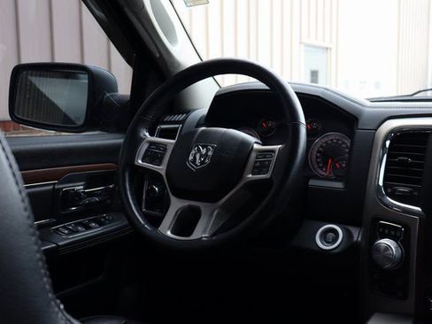 Used 2014 RAM 1500 Laramie w/ Convenience Group image 40