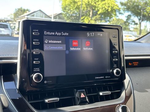 Used 2020 Toyota Corolla XSE FWD image 18