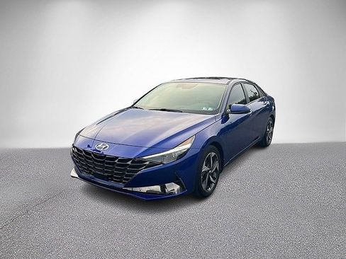 Used 2023 Hyundai Elantra Limited FWD image 11