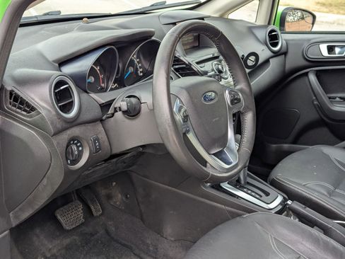 Used 2015 Ford Fiesta Titanium image 13