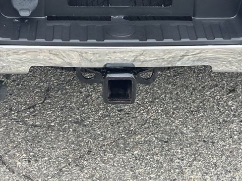 Used 2018 GMC Sierra 1500 SLE w/ SLE Value Package image 8