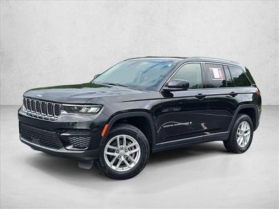 Used 2023 Jeep Grand Cherokee Laredo X