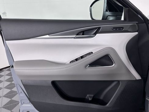 New 2026 INFINITI QX60 Luxe image 13