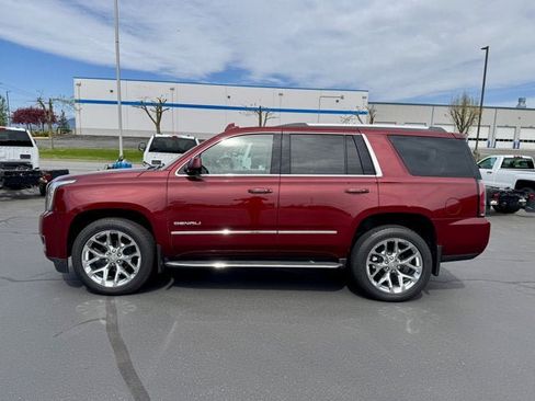 Used 2020 GMC Yukon Denali AWD/4WD image 10