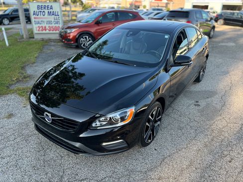 Used 2018 Volvo S60 T5 Dynamic w/ Protection Package image 2