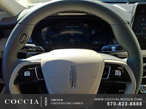 Certified 2024 Lincoln Corsair AWD image 19