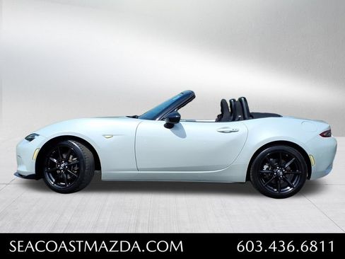 Used 2019 MAZDA MX-5 Miata Club w/ I-ACTIVSENSE Club Package RWD image 2