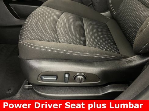 Certified 2022 GMC Terrain SLE w/ Driver Convenience Package image 8