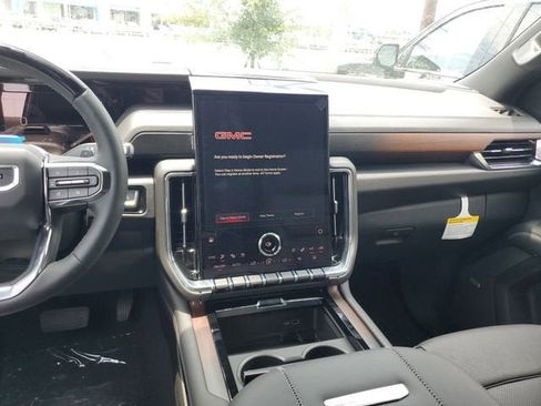 New 2026 GMC Yukon Denali AWD/4WD image 14