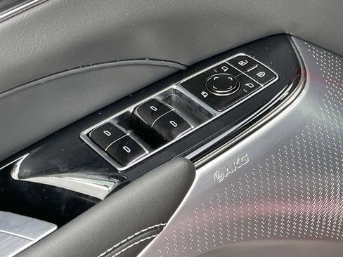 New 2025 Cadillac Lyriq Sport image 18