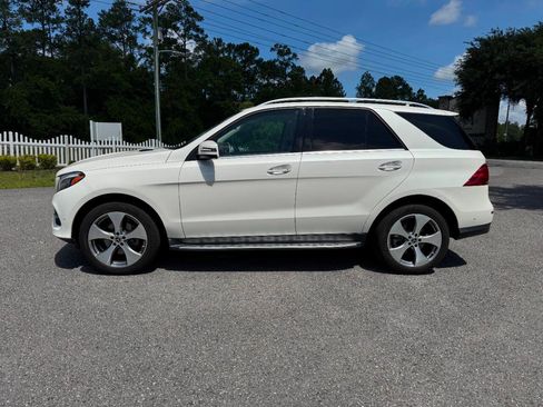 Used 2017 Mercedes-Benz GLE 350 4MATIC image 3