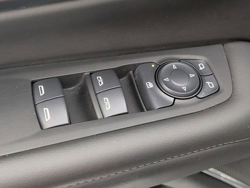 Certified 2025 Chevrolet Tahoe Z71 image 12