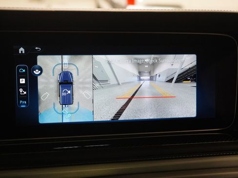 Certified 2025 Mercedes-Benz G 63 AMG AMG G 63 image 27