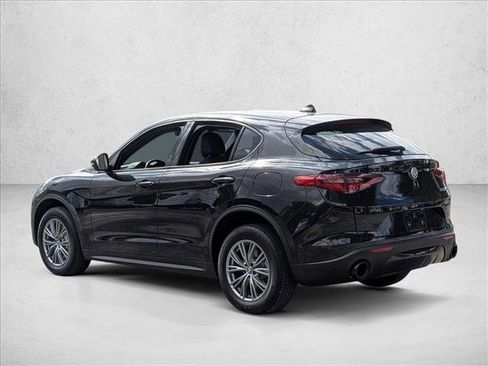 Used 2023 Alfa Romeo Stelvio Sprint image 7