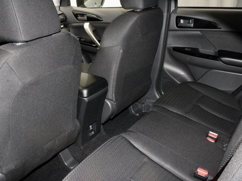 New 2025 Mitsubishi Eclipse Cross LE image 15