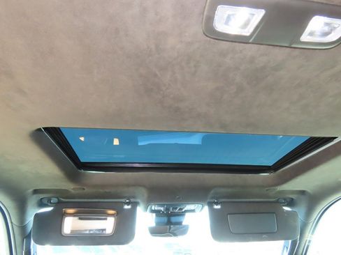 Used 2024 GMC Sierra 3500 Denali Ultimate image 21