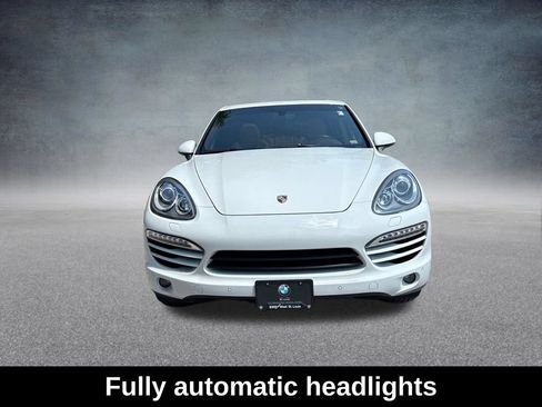 Used 2013 Porsche Cayenne Diesel AWD/4WD image 9
