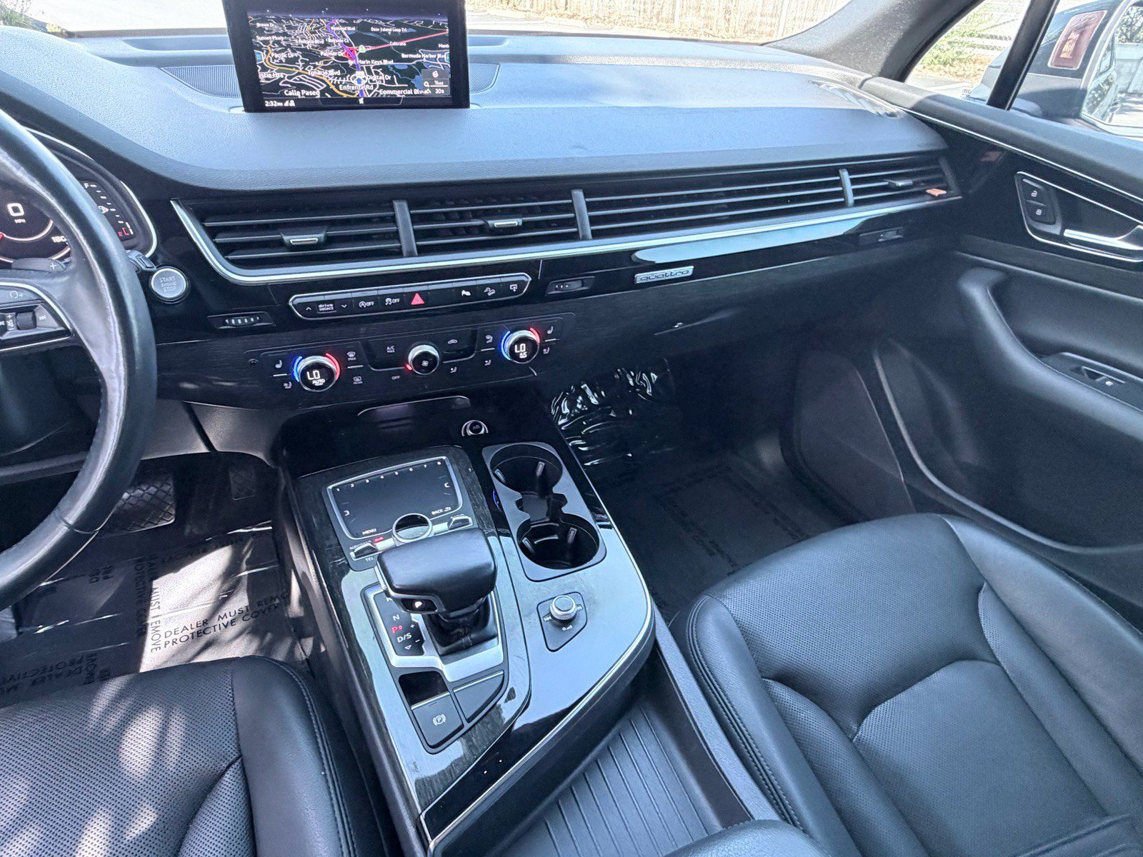 Used 2017 Audi Q7 3.0T Premium Plus w/ Premium Plus Package AWD/4WD image 11