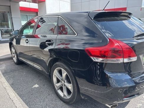 Used 2015 Toyota Venza Limited image 12