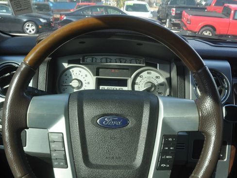 Used 2010 Ford F150 Platinum image 38