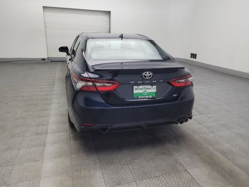 Used 2021 Toyota Camry SE FWD image 6
