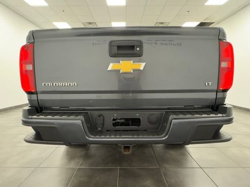 Used 2016 Chevrolet Colorado LT w/ LT Convenience Package AWD/4WD image 5