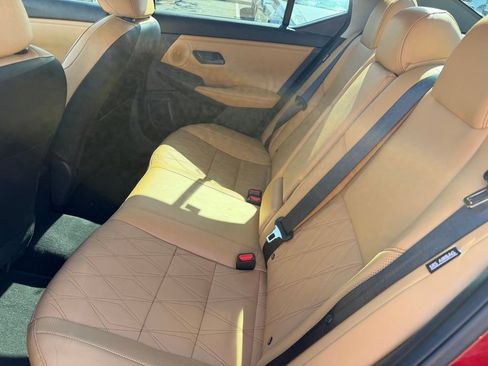 Used 2025 Nissan Sentra SV w/ SV Premium Package FWD image 9