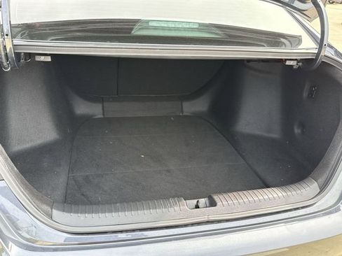 Used 2025 Honda Accord SE image 13