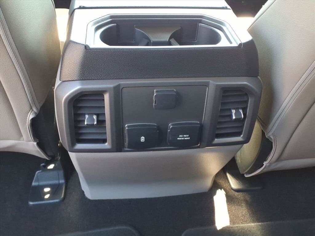 Used 2018 Ford F150 XLT w/ Equipment Group 302A Luxury AWD/4WD image 24