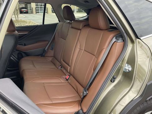 Used 2025 Subaru Outback Touring image 3