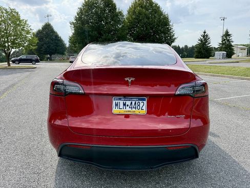 Used 2023 Tesla Model Y Long Range AWD/4WD image 6