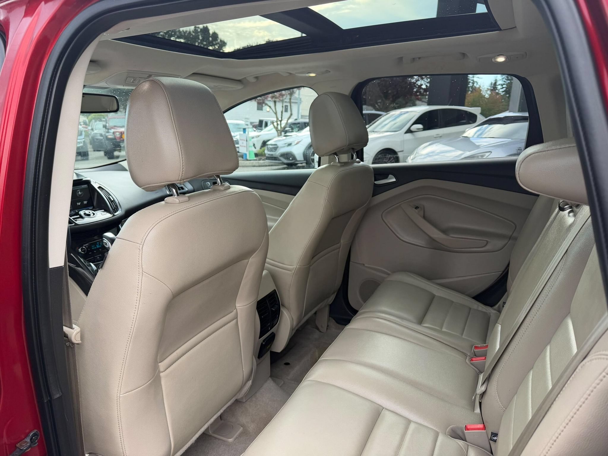 Used 2014 Ford Escape Titanium AWD/4WD image 11