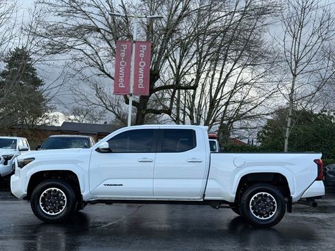 Certified 2024 Toyota Tacoma SR5 image 15