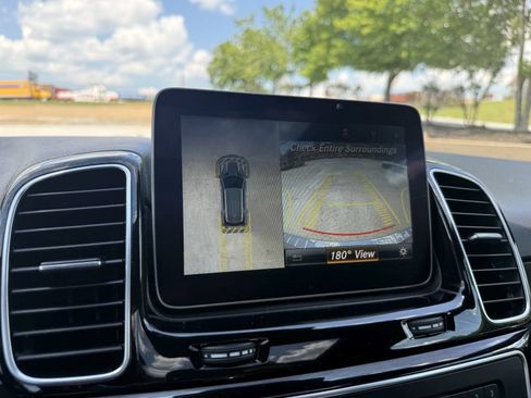 Used 2017 Mercedes-Benz GLE 350 image 40