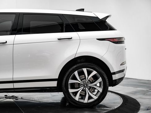 Used 2023 Land Rover Range Rover Evoque R-Dynamic S image 6