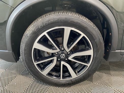Used 2020 Nissan Rogue SL AWD/4WD image 10