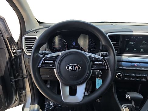 Used 2021 Kia Sportage LX FWD image 15
