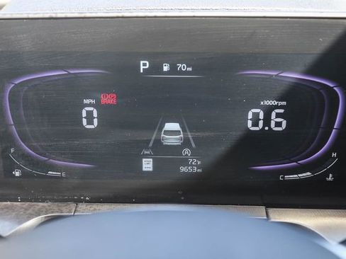 Certified 2024 Kia Telluride LX FWD image 25