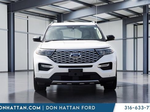 Used 2020 Ford Explorer Platinum w/ Premium Technology Package AWD/4WD image 29