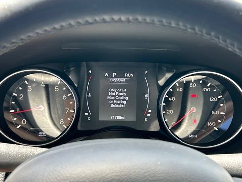 Used 2020 Jeep Compass Latitude FWD image 22