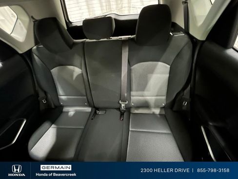 Used 2025 Kia Soul LX w/ LX Technology Package FWD image 28