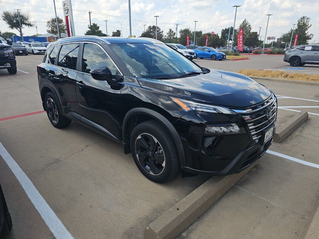 Certified 2024 Nissan Rogue SV w/ SV Premium Package FWD image 10
