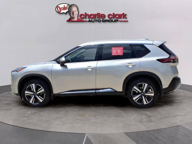 Certified 2023 Nissan Rogue Platinum w/ Platinum Premium Package FWD image 2