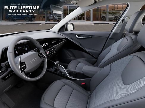 New 2026 Kia Niro EX FWD image 18