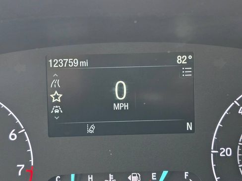Used 2020 Ford Transit 250 Medium Roof RWD image 16