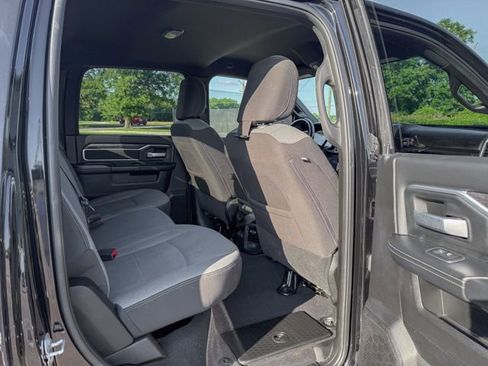 Used 2024 RAM 2500 Big Horn AWD/4WD image 24