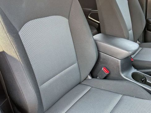 Used 2022 Kia Soul LX w/ Technology Package image 37